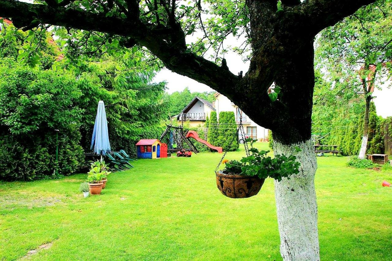 Pokoje Goscinne Asia Leba Exterior photo
